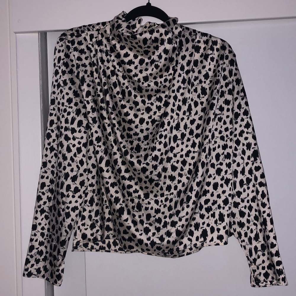 Black and white dotted blouse